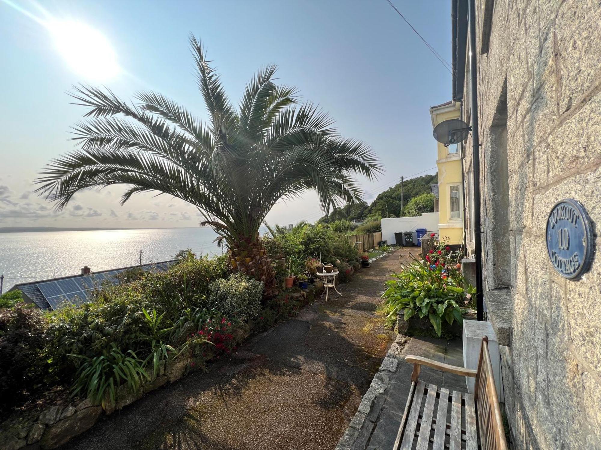 Lookout Cottage Penzance Exterior photo